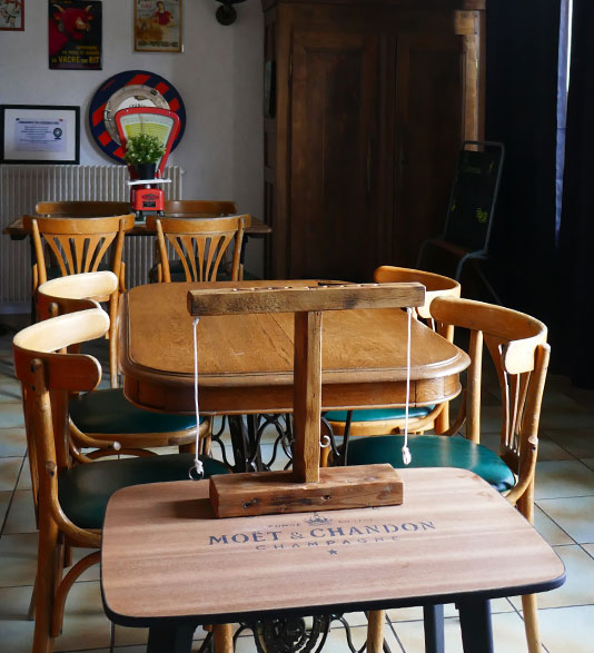 Le bar à vins Les Cols de Bagot